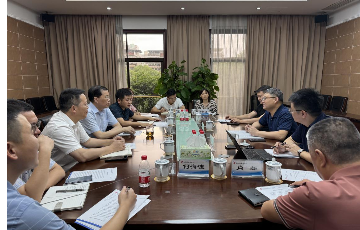 衡陽高新區(qū)黨工委書記秦振衡會見鉑科電子董事長一行